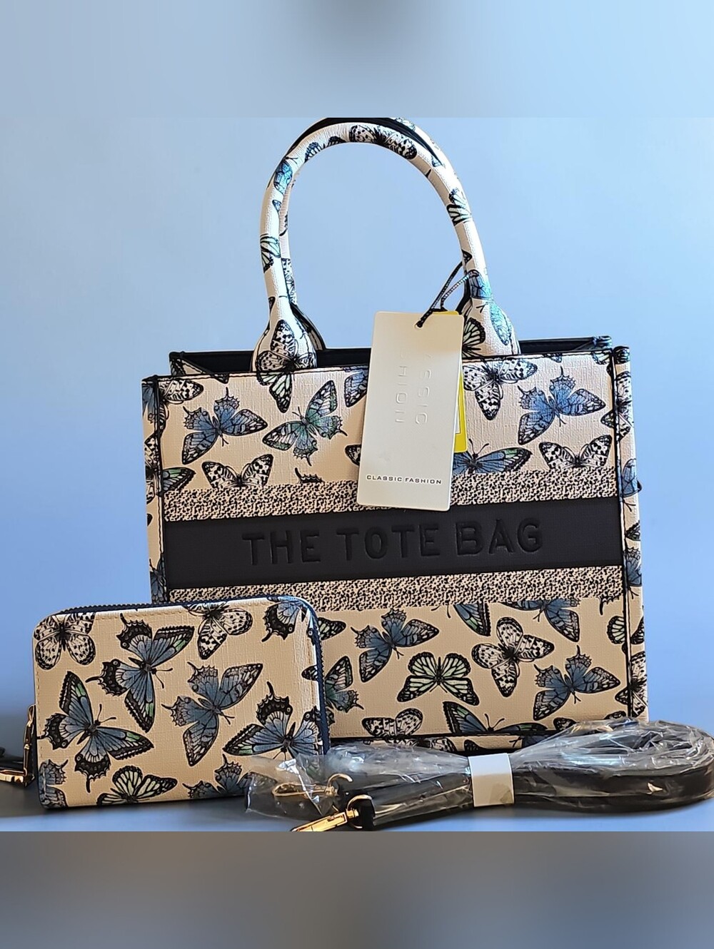 Nwt Fashion Collectionsc Off White With Blue  Butterfly Print Tote Bag Trio.